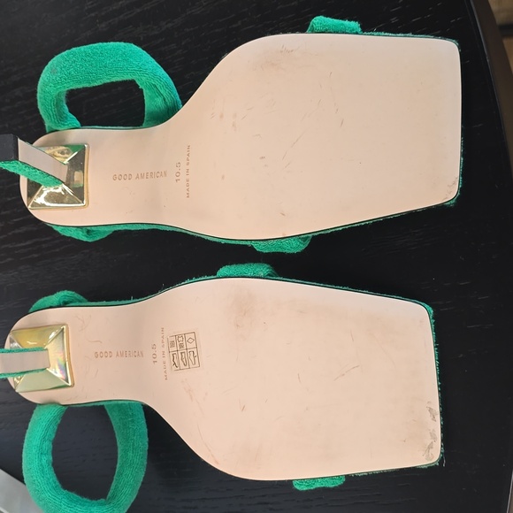 Good American Green Terry Heels - Picture 4 of 4